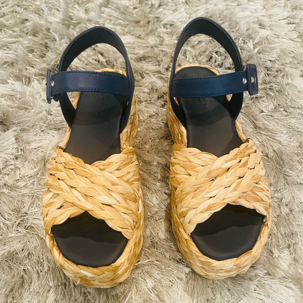 EUC M. Gemi Navy Italian Leather and Raffia Platform Sandals sz 6 Italy - Picture 3 of 6